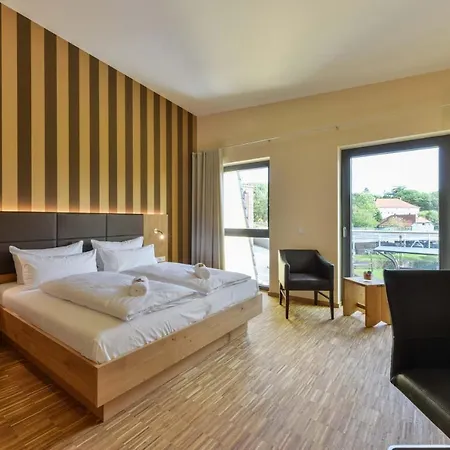 호텔 & Golfrestaurant Gut Wissmannshof Staufenberg (Lower-Saxony)