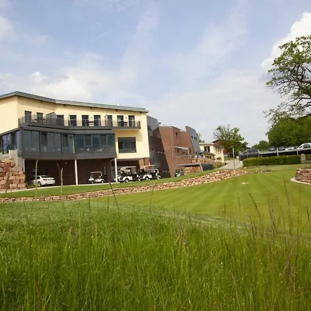 & Golfrestaurant Gut Wissmannshof Staufenberg (Lower-Saxony)